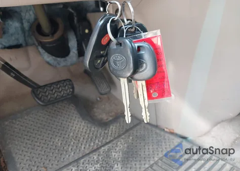 2004 Toyota Sienna Xle из США, поврежденный, VIN 5TDZA22C44S042780